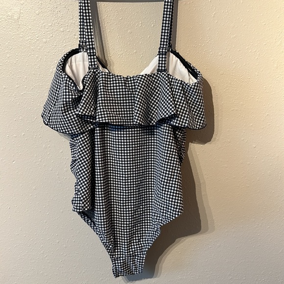 ⭐️NWT Kona Sol Women's Plus Size Swimsuit - Picture 3 of 5